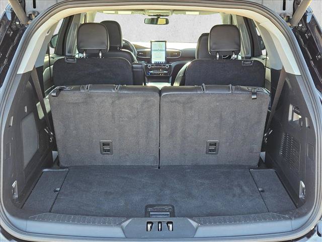 Used 2023 Ford Explorer Limited w/ Limited Technology Package RWD image 6