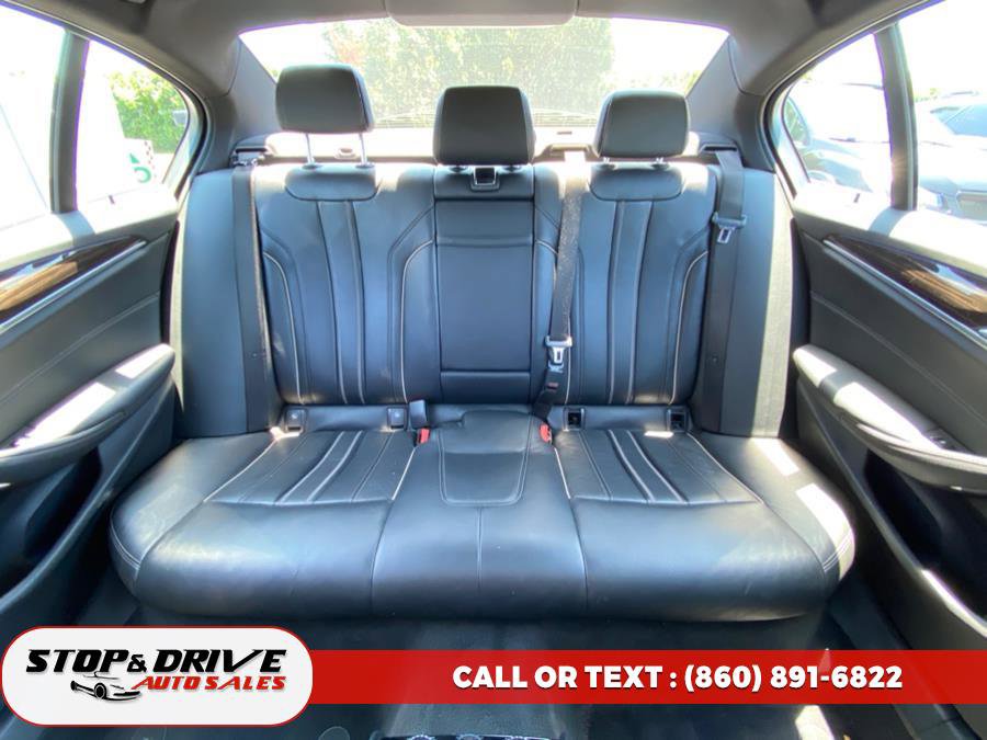 Used 2019 BMW 530i xDrive w/ Convenience Package image 21