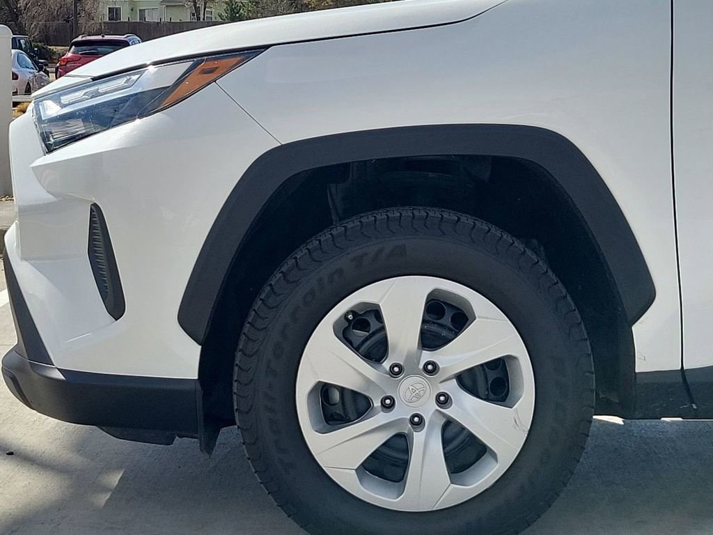 Used 2023 Toyota RAV4 LE image 38