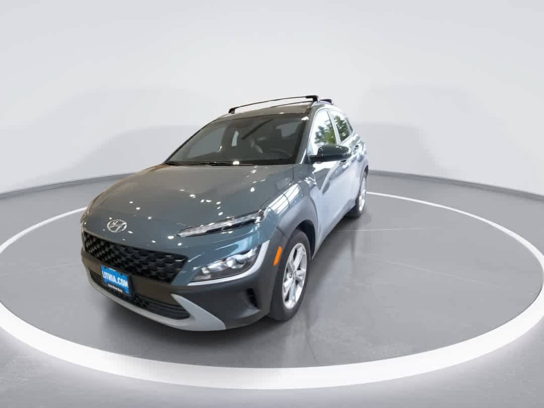 Used 2023 Hyundai Kona SEL w/ Cargo Package AWD/4WD image 4