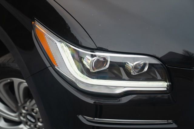 Used 2023 Lincoln Navigator Reserve w/ Equipment Group 201A image 18
