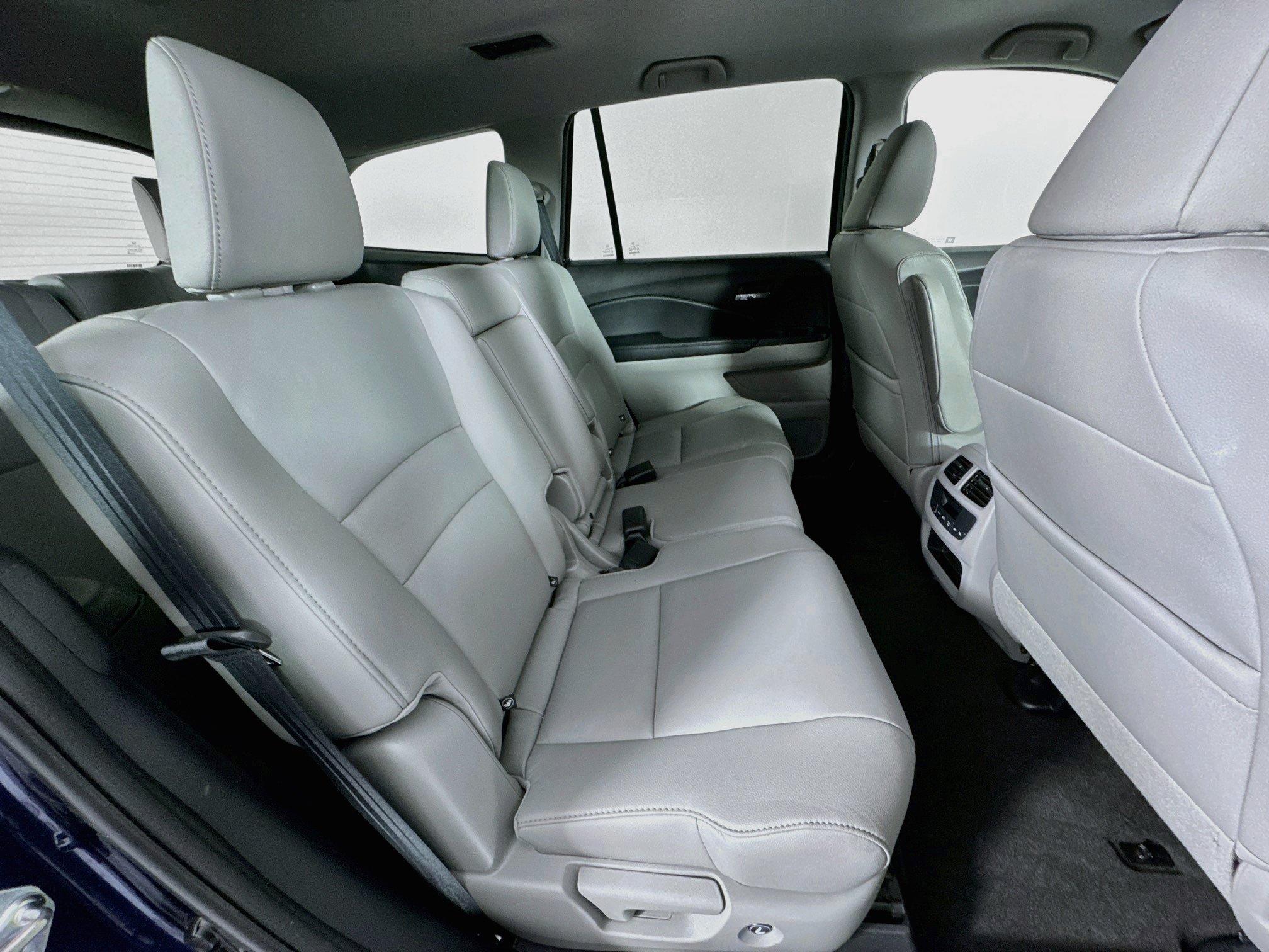 Used 2017 Honda Pilot EX-L image 28