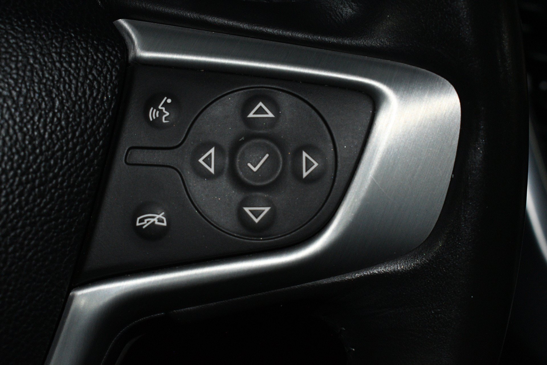 Used 2019 GMC Acadia SLT FWD image 32