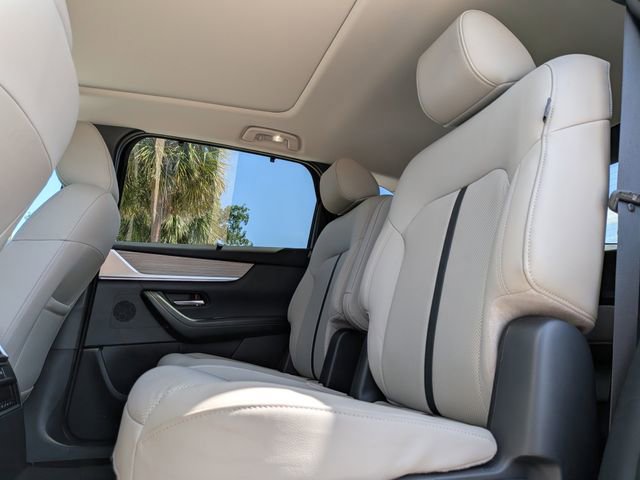 Certified 2024 MAZDA CX-90 Plug-In Hybrid w/ Premium Pkg image 25