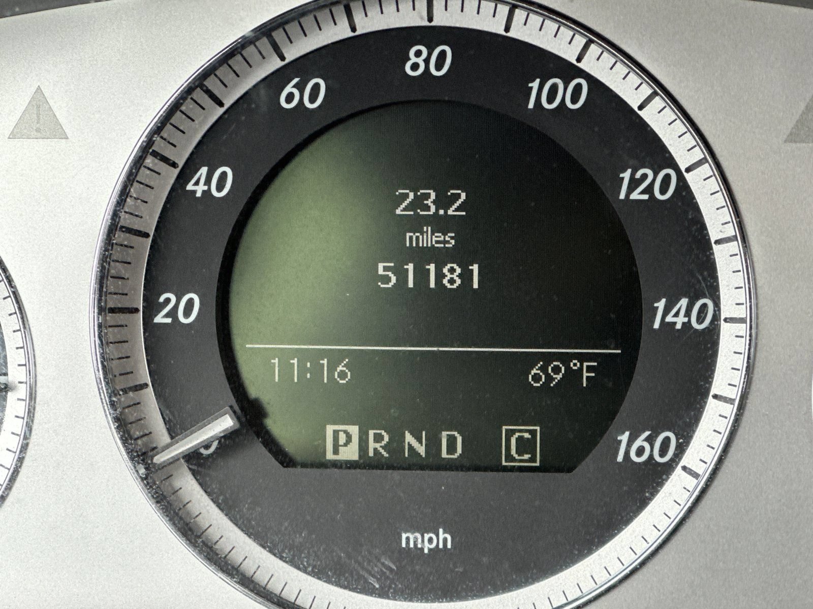 Used 2010 Mercedes-Benz GLK 350 4MATIC image 26