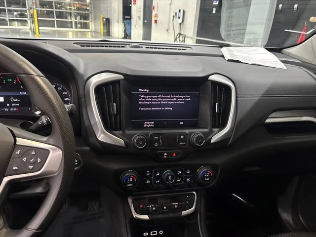 Used 2024 GMC Terrain SLE w/ Driver Convenience Package AWD/4WD image 23