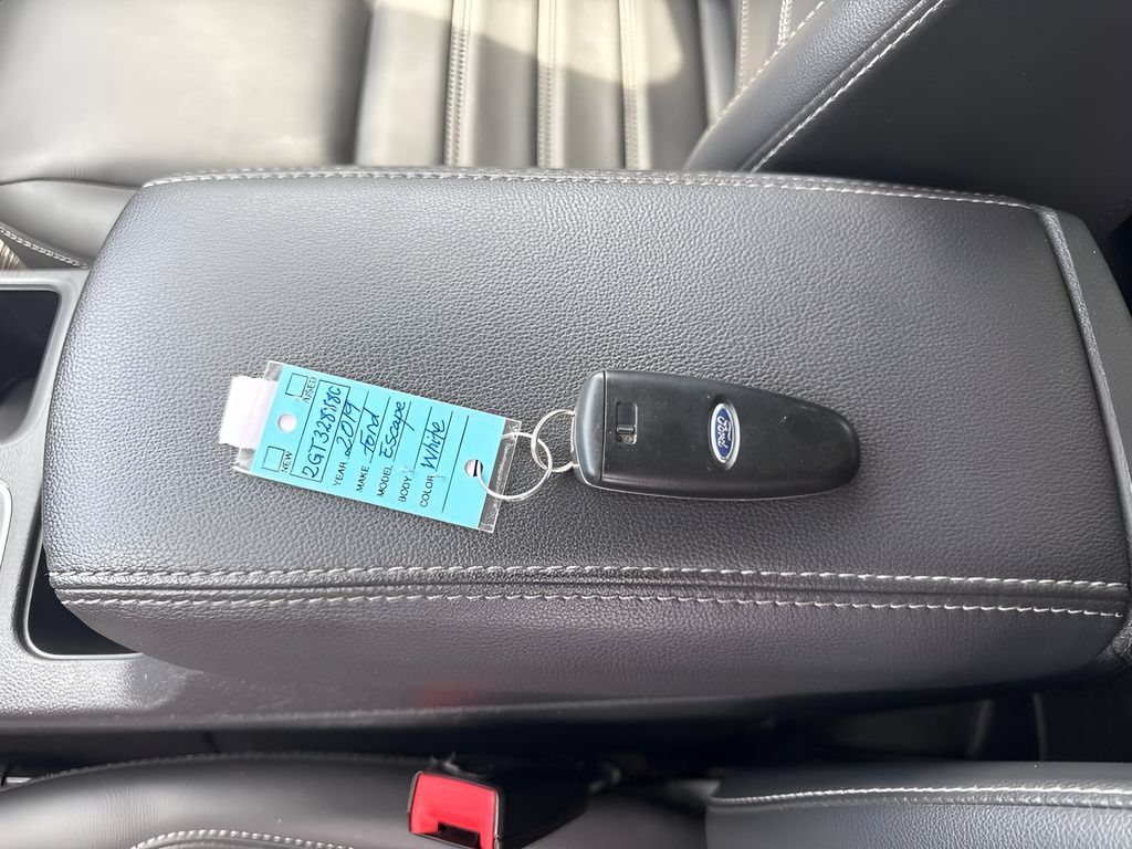 Used 2019 Ford Escape SEL AWD/4WD image 31