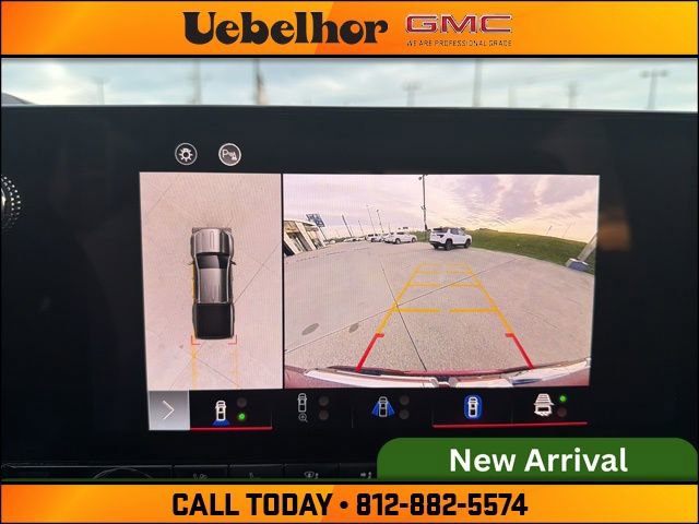 Used 2023 GMC Canyon Denali image 25