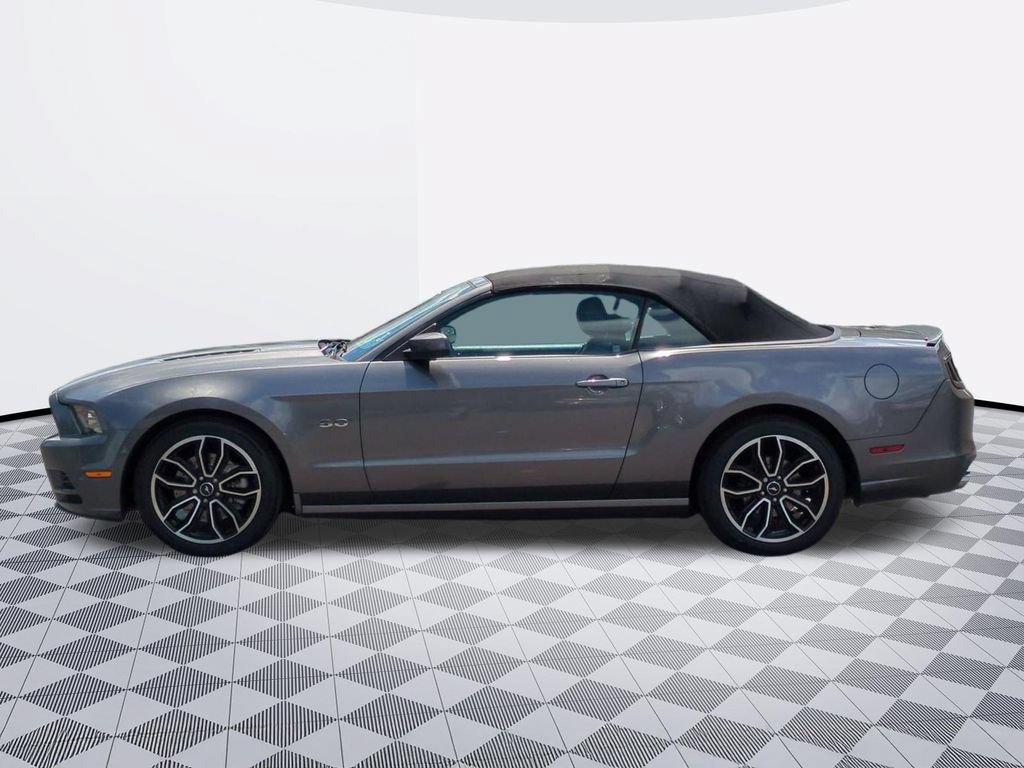 Used 2014 Ford Mustang GT Premium w/ Electronics Package RWD image 3