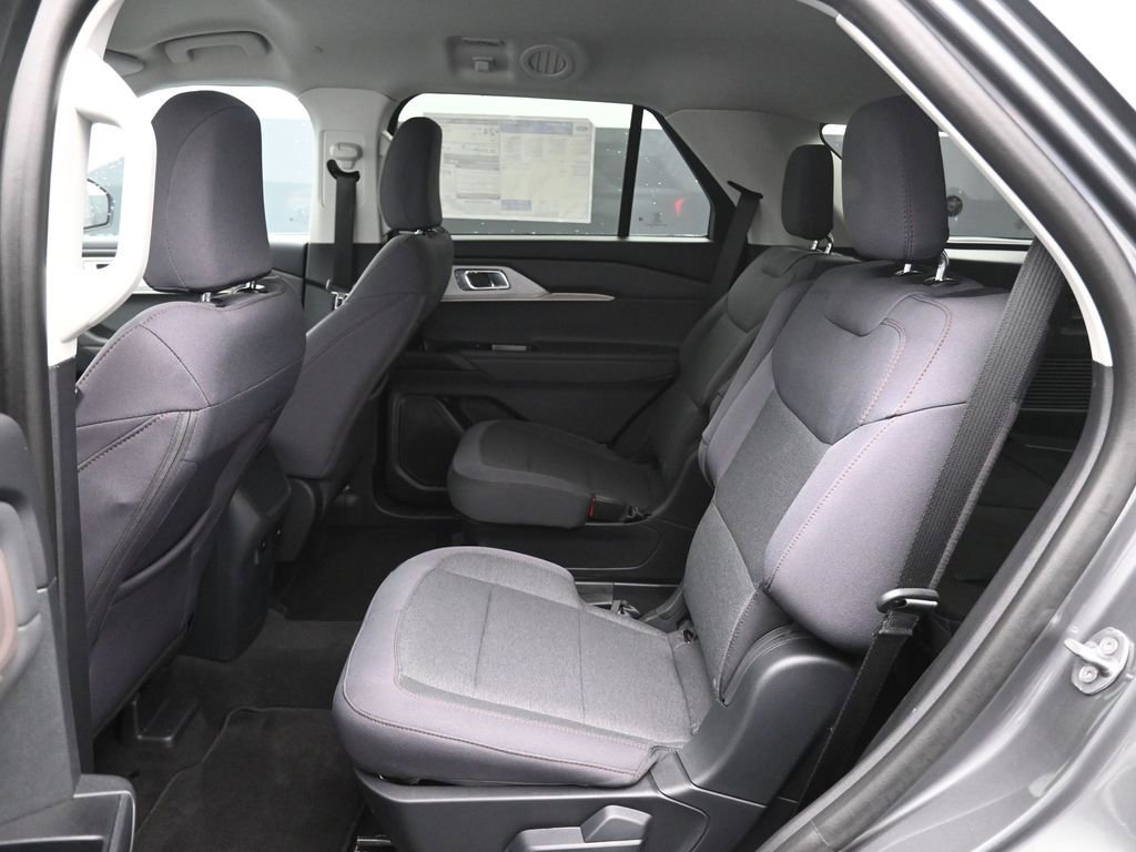 New 2026 Ford Explorer Active image 25