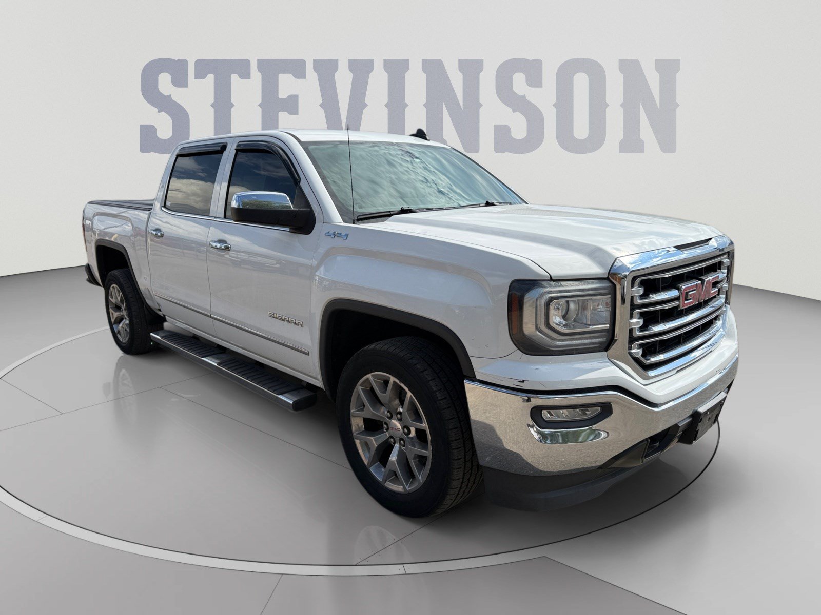 Used 2018 GMC Sierra 1500 SLT w/ SLT Premium Package AWD/4WD image 7