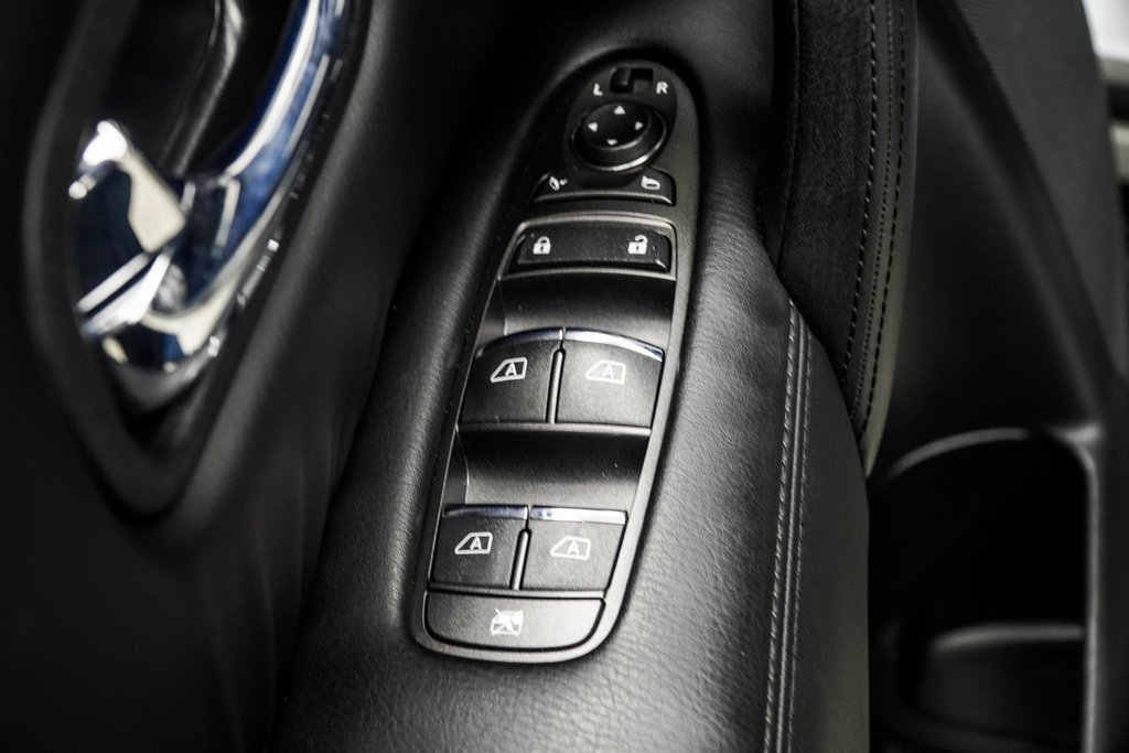 Used 2024 Nissan Armada SL image 35