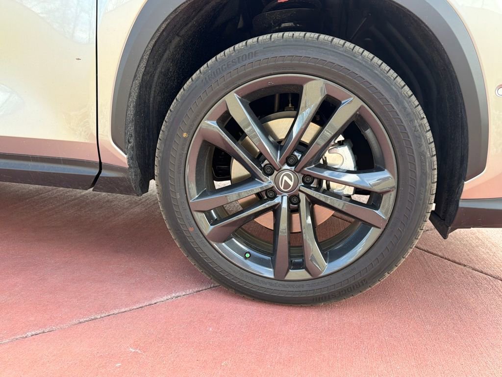 Used 2026 Lexus NX 450h+ AWD w/ Accessory Package (2T) image 36
