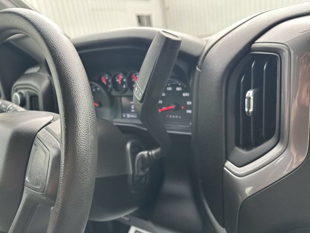 Used 2022 Chevrolet Silverado 1500 Custom AWD/4WD image 22