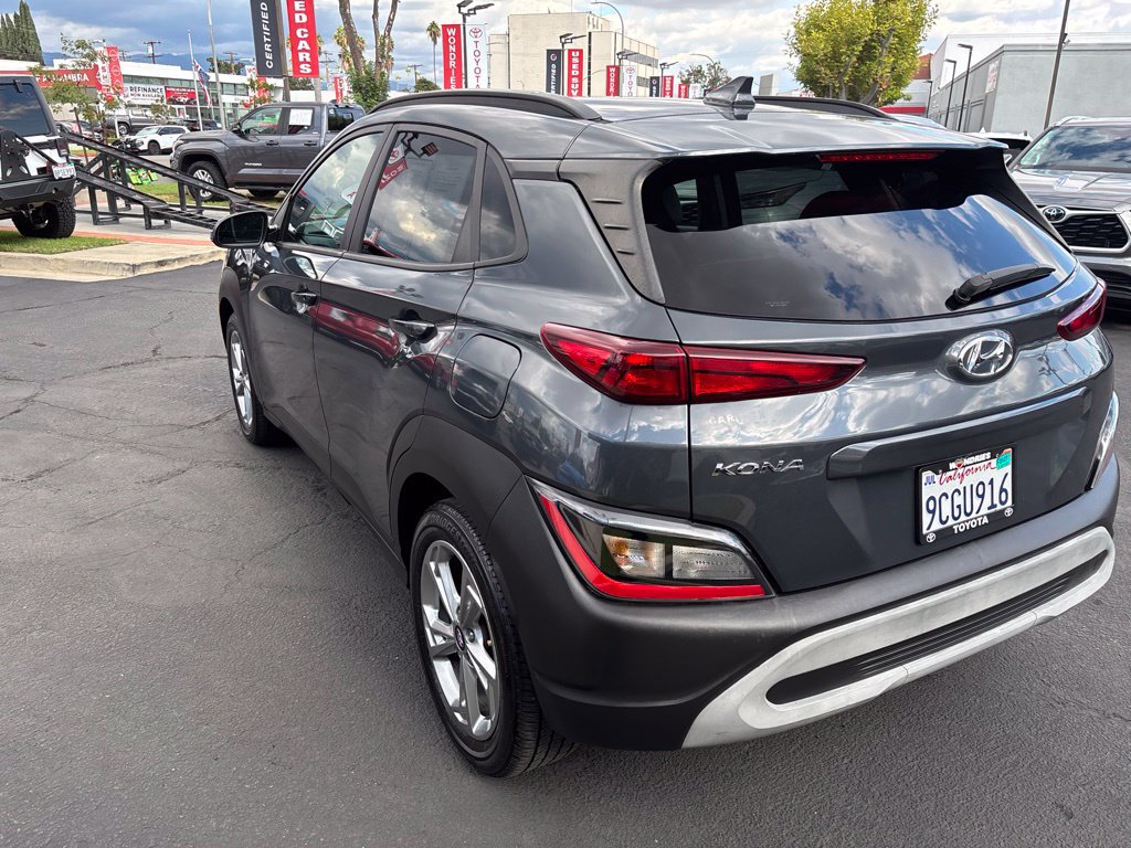 Used 2022 Hyundai Kona SEL FWD image 6