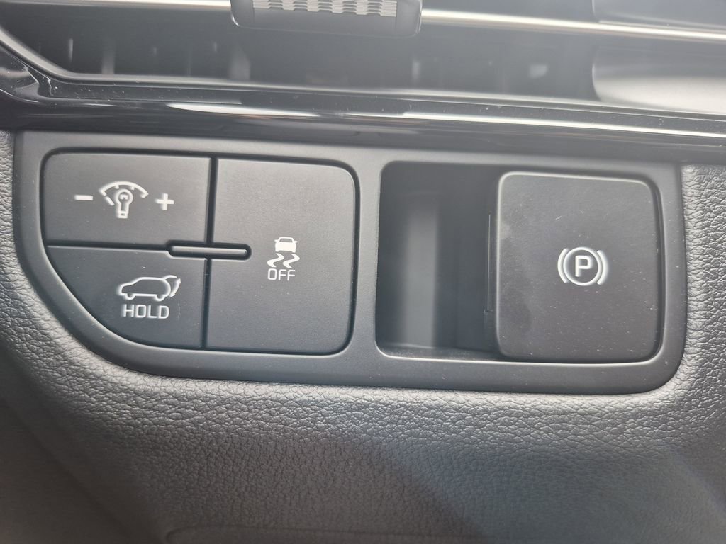 New 2026 Kia Sportage EX image 24