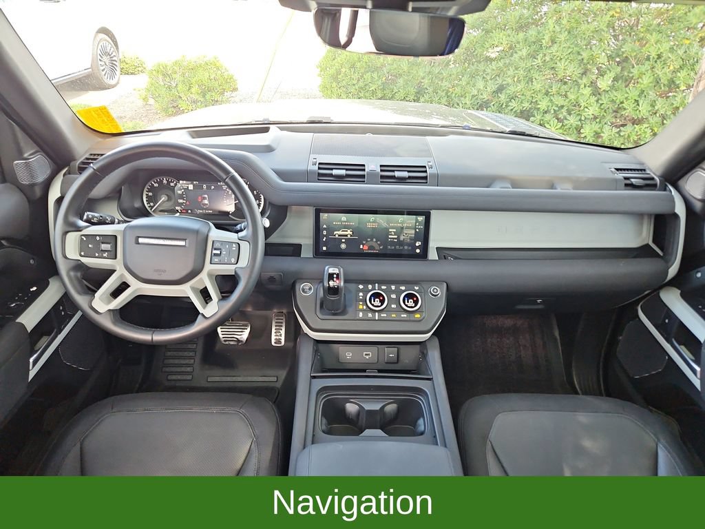 Used 2023 Land Rover Defender 110 X-Dynamic SE AWD/4WD image 9