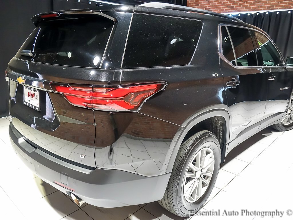 Used 2022 Chevrolet Traverse LT image 11