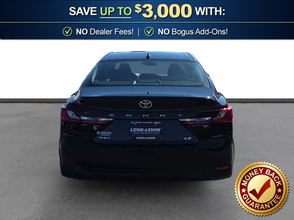 Used 2025 Toyota Camry LE image 5