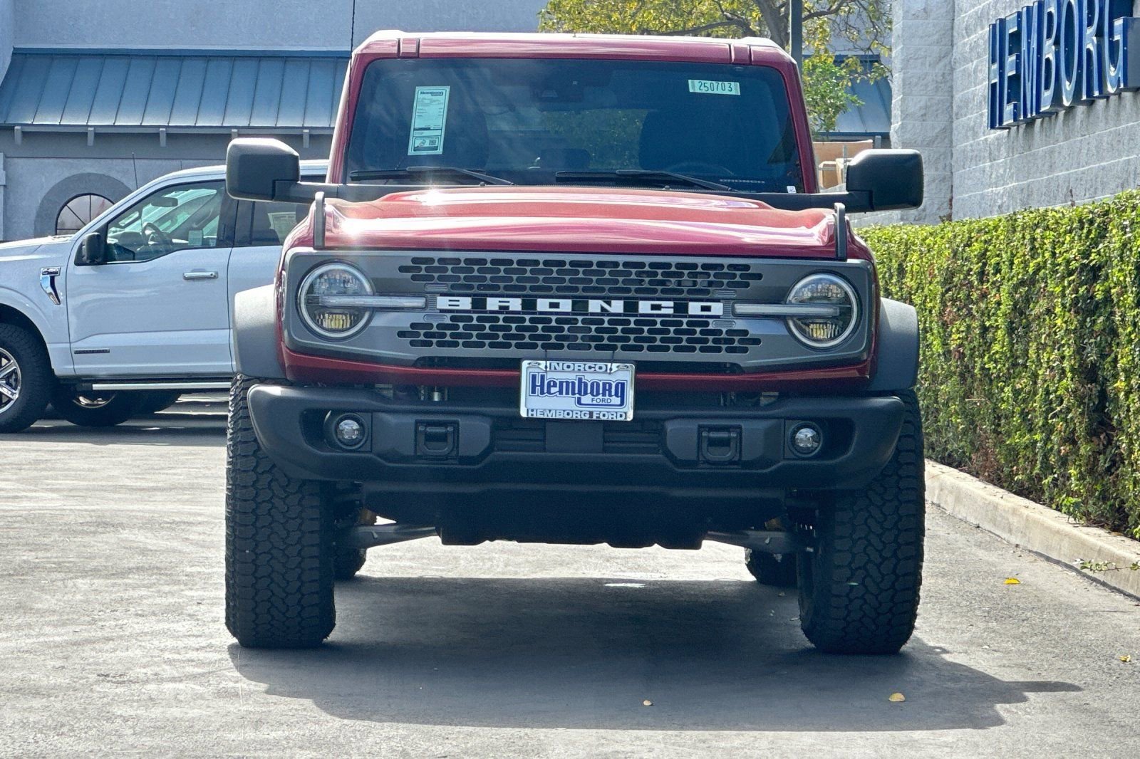 New 2025 Ford Bronco Badlands w/ Sasquatch Package image 9