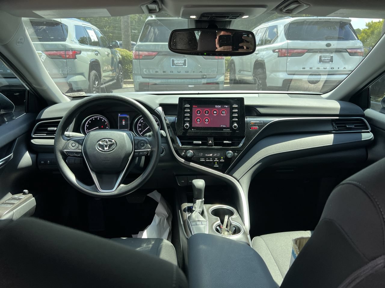 Used 2024 Toyota Camry LE w/ Convenience Package FWD image 31