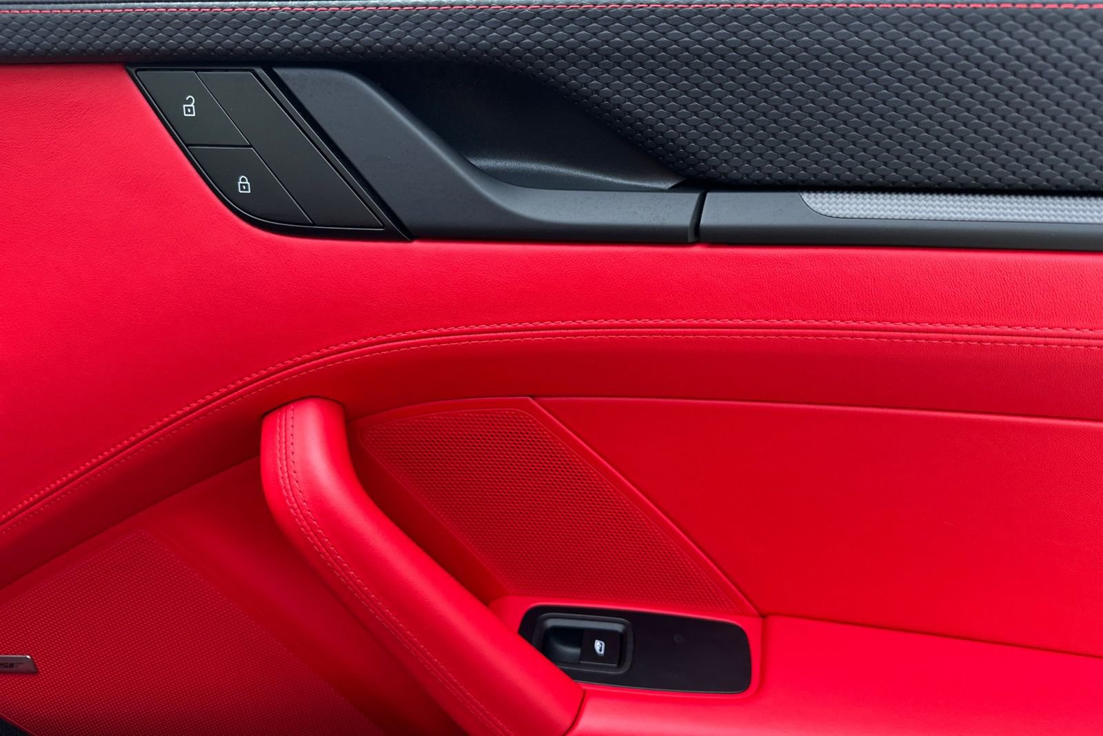 Used 2022 Porsche 911 GT3 image 19