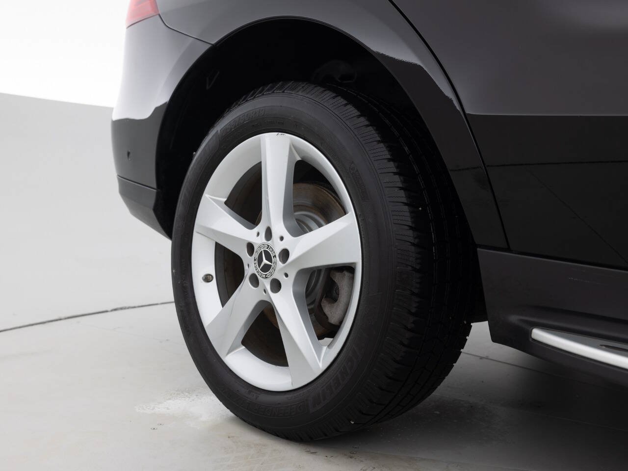 Used 2019 Mercedes-Benz GLE 400 4MATIC image 19