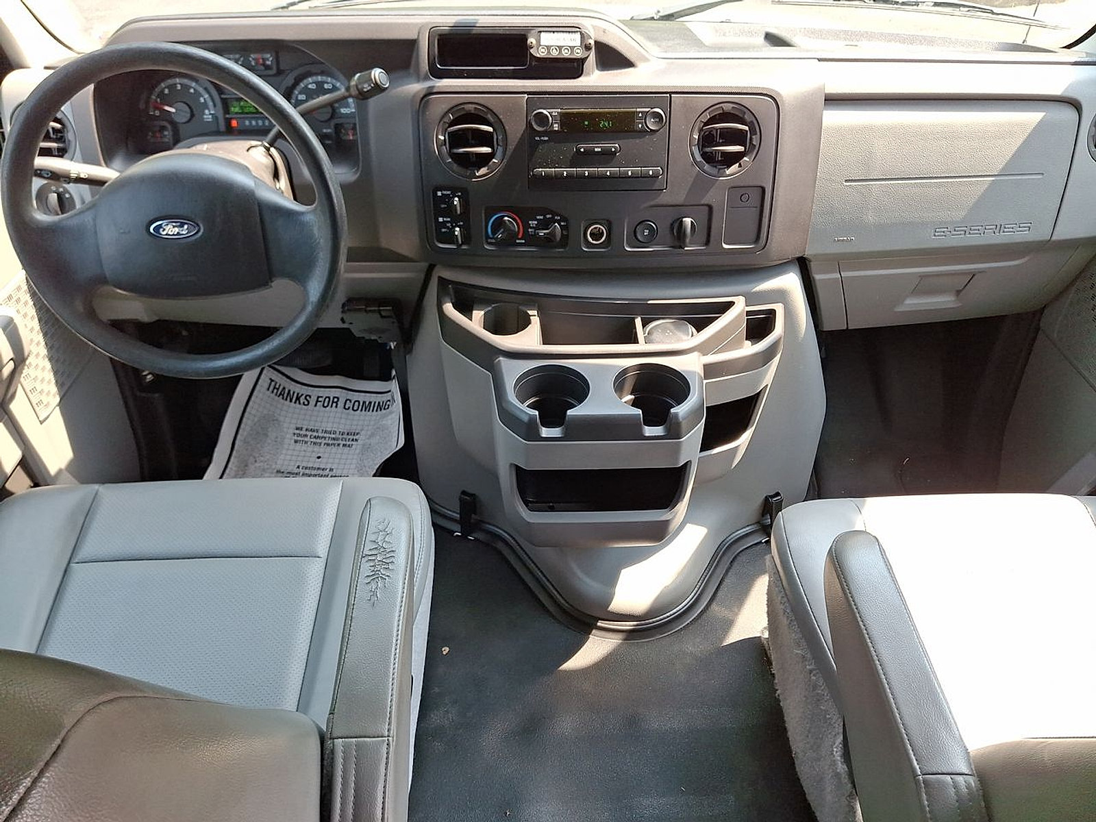 Used 2011 Ford E-350 and Econoline 350 XL w/ PWR Windows & Locks Group RWD image 13