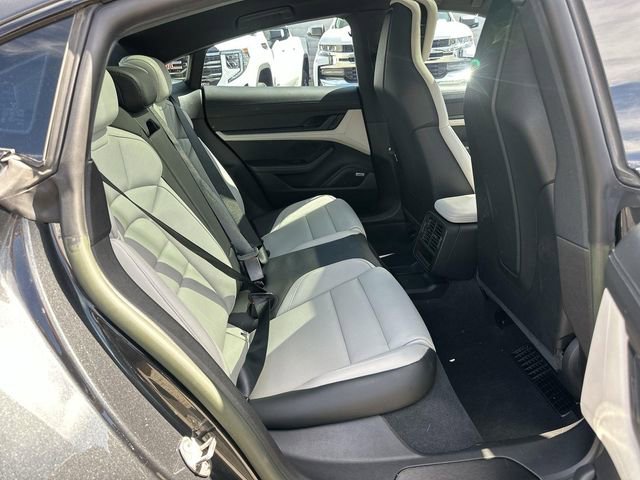 Used 2022 Porsche Taycan 4S image 26