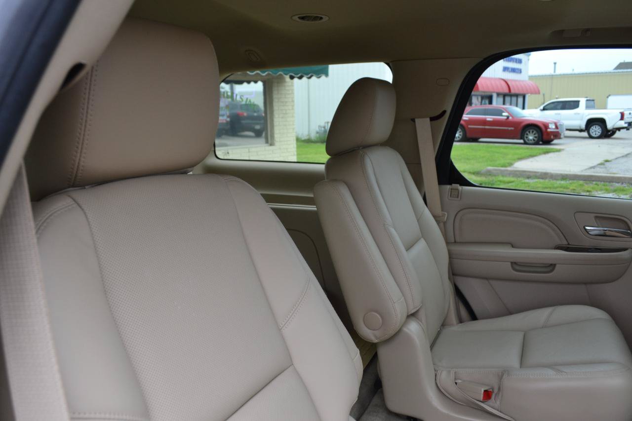 Used 2014 Cadillac Escalade Premium AWD/4WD image 44