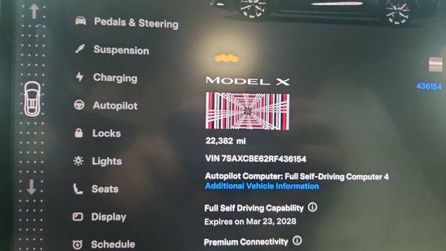 Used 2024 Tesla Model X Plaid image 43