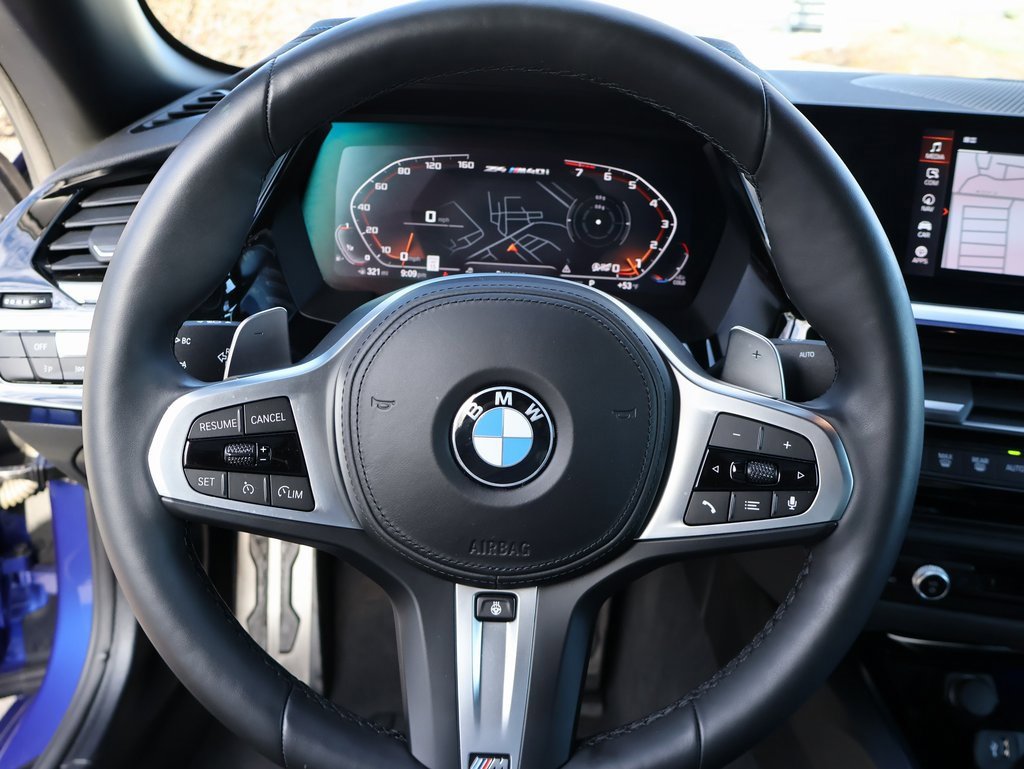Used 2024 BMW Z4 M40i w/ Premium Package image 29