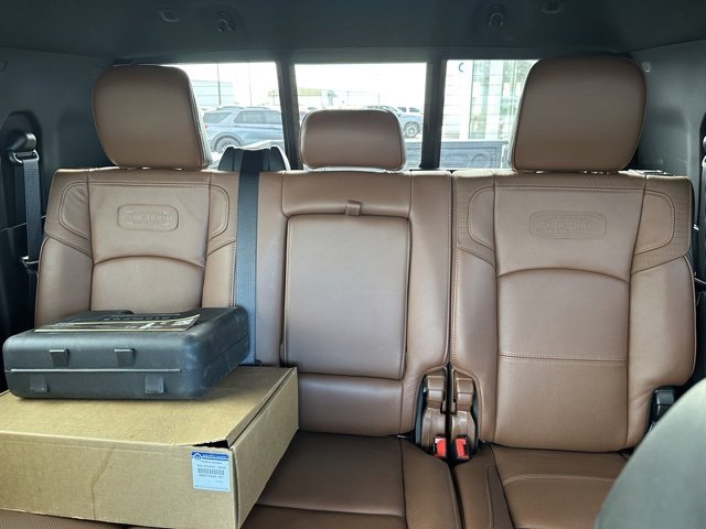 Used 2024 RAM 2500 Limited w/ Towing Technology Group image 31