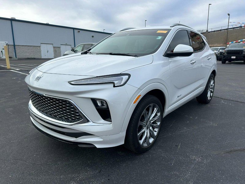 Used 2024 Buick Encore GX Avenir image 8
