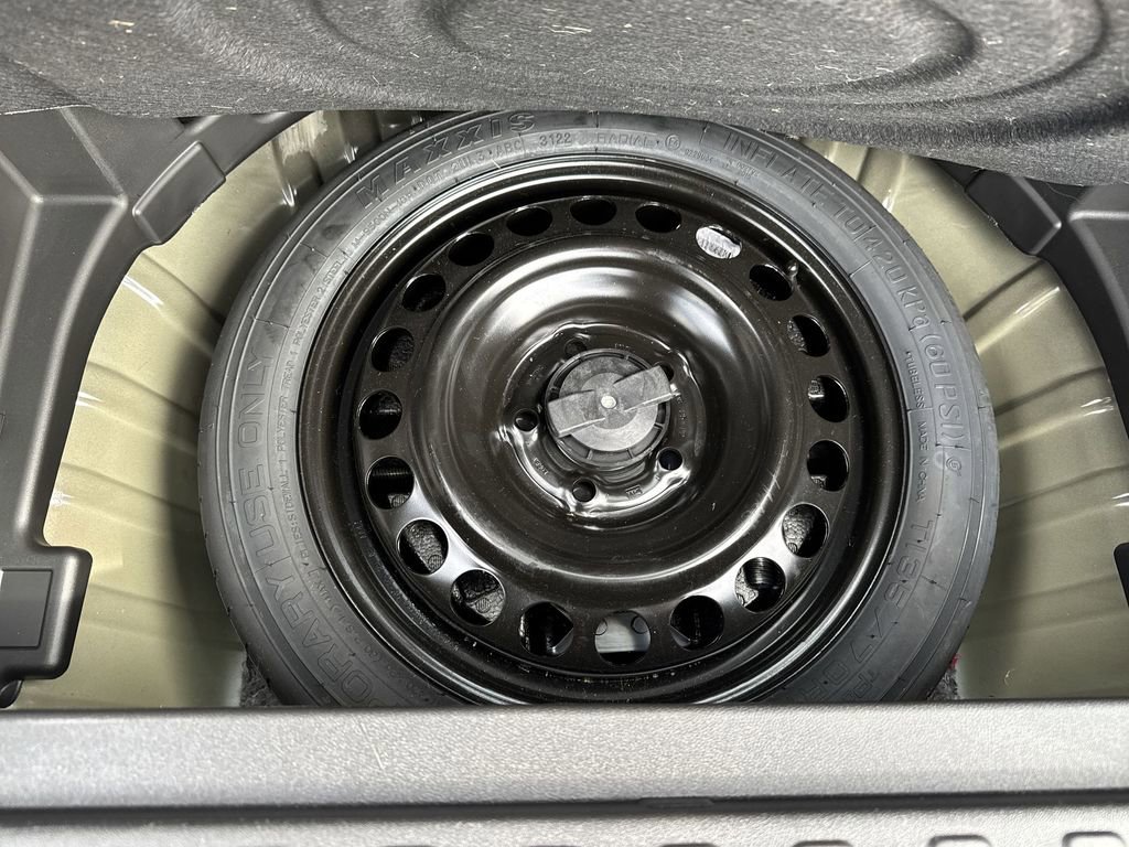 Certified 2023 Chevrolet Equinox LS w/ LS Convenience Package image 24