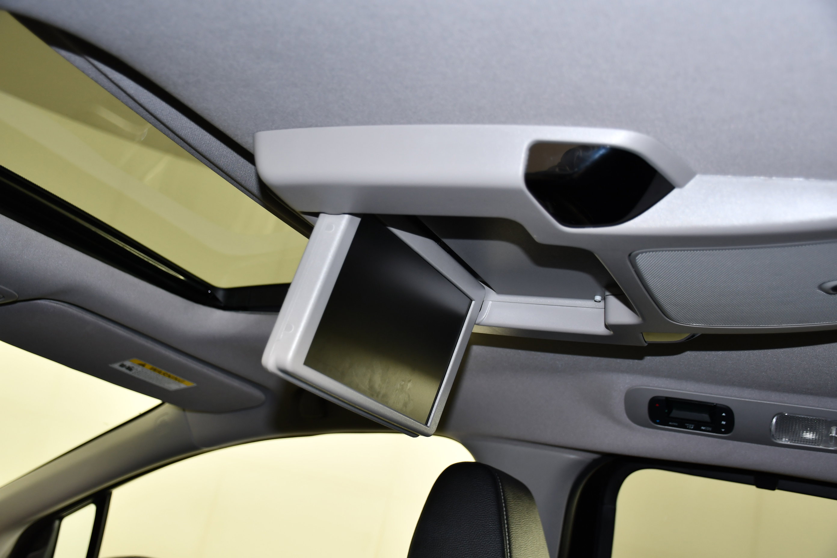 Certified 2023 Honda Odyssey Touring image 48