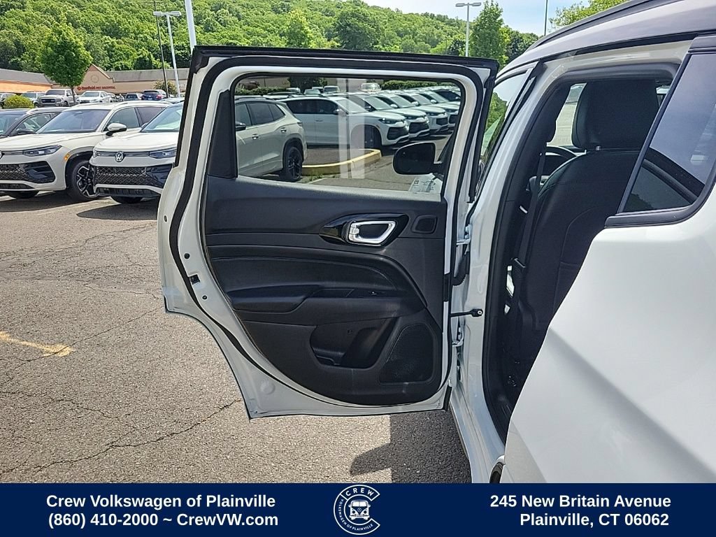 Used 2025 Jeep Compass Limited w/ High Altitude Package AWD/4WD image 47
