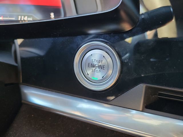 Used 2023 Chevrolet Corvette Stingray w/ Z51 Performance Package image 25