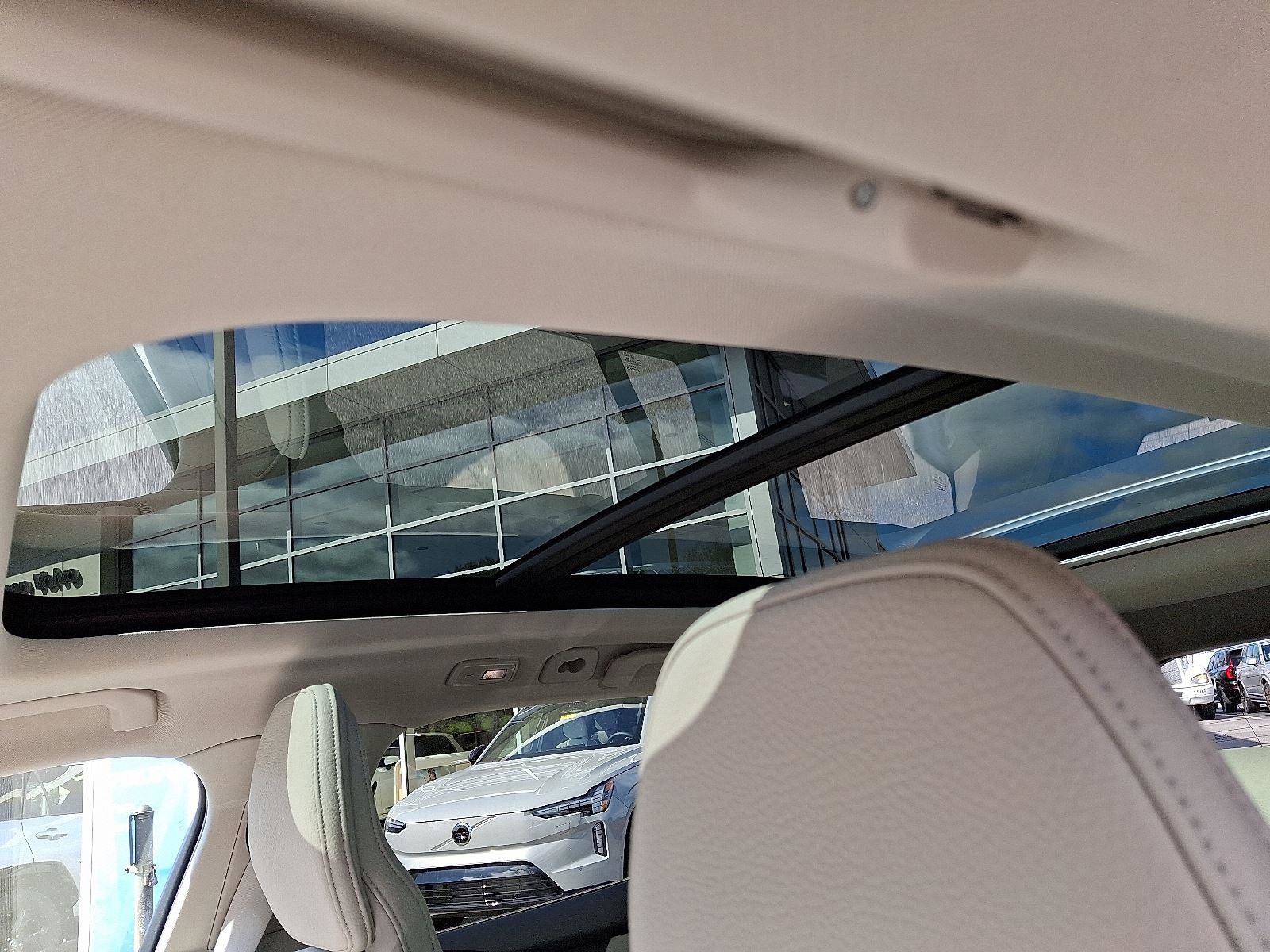 Certified 2024 Volvo V60 B5 Cross Country Plus image 14