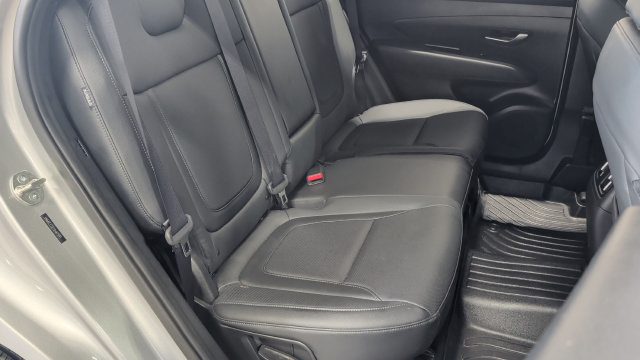 Used 2025 Hyundai Tucson SEL AWD/4WD image 26