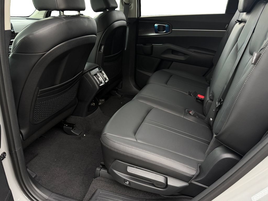 New 2026 Kia Sorento S AWD/4WD image 10
