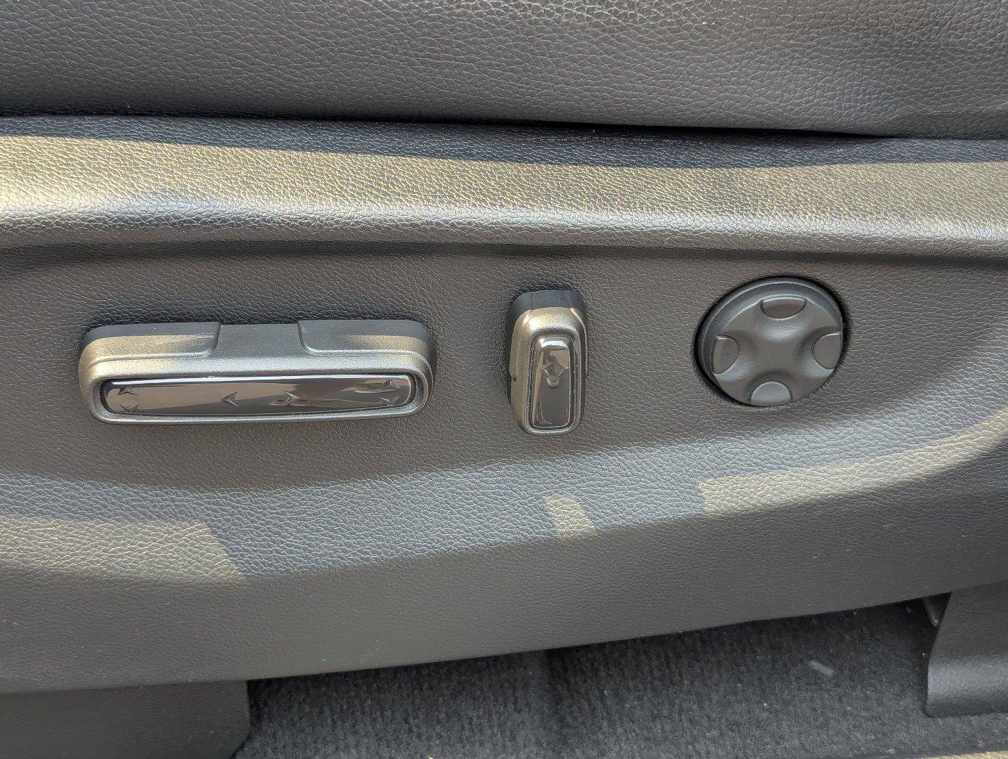 Used 2025 Honda Odyssey EX-L image 30