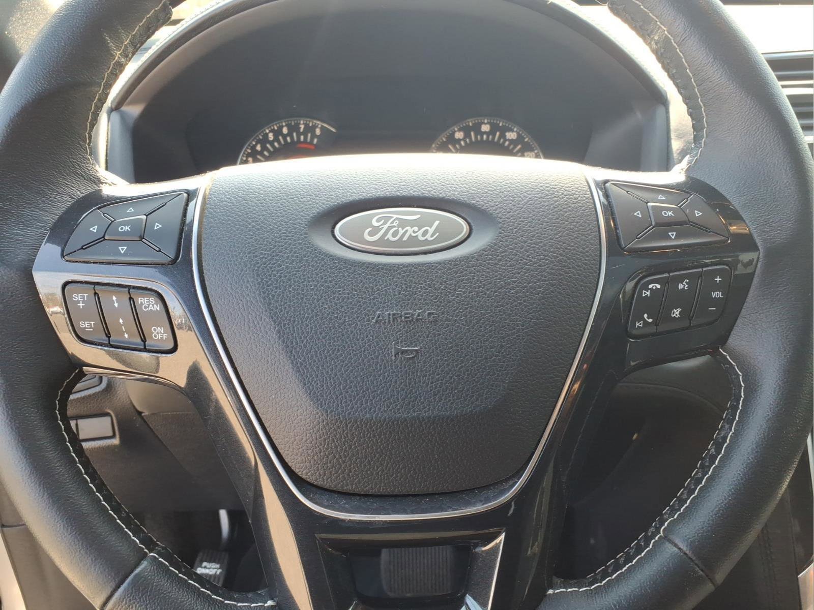 Used 2018 Ford Explorer Platinum image 6