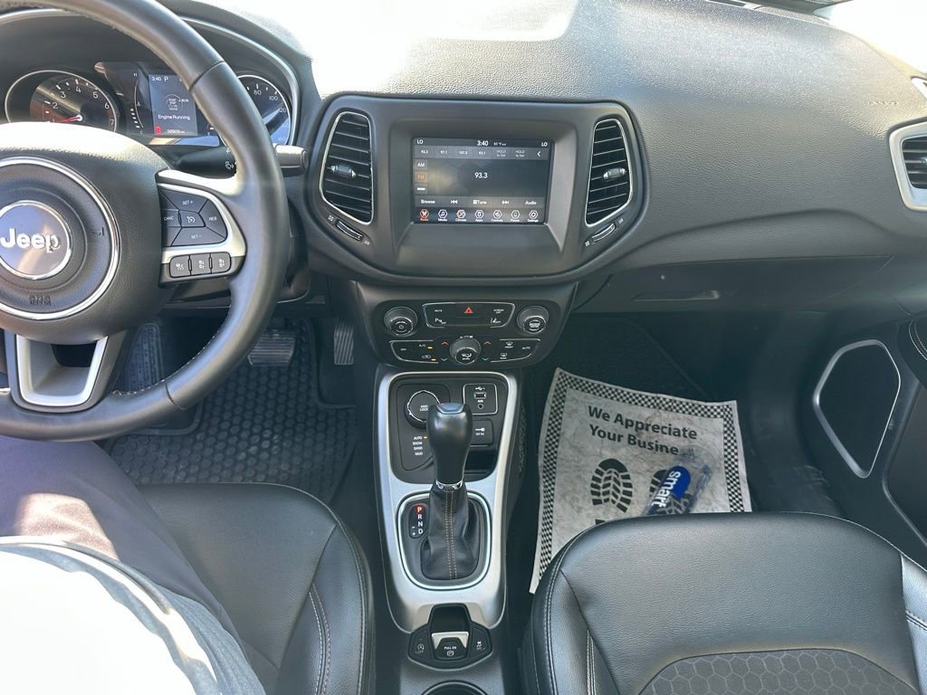 Used 2020 Jeep Compass Latitude image 12
