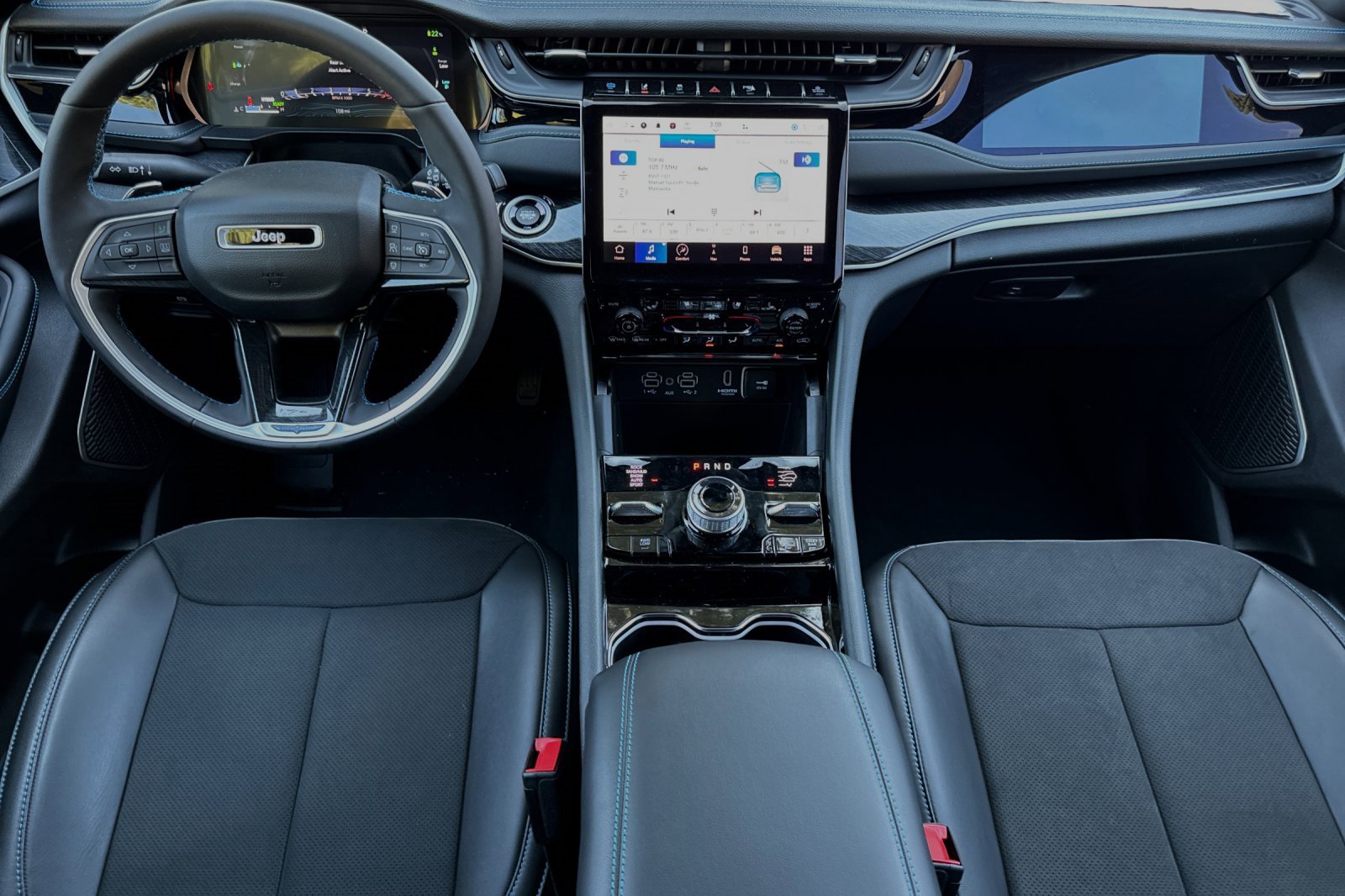 New 2023 Jeep Grand Cherokee Trailhawk image 12