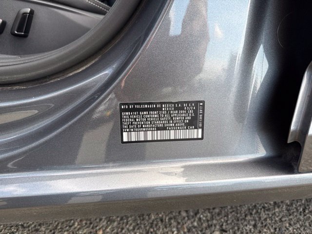 Used 2024 Volkswagen Jetta SE FWD image 25