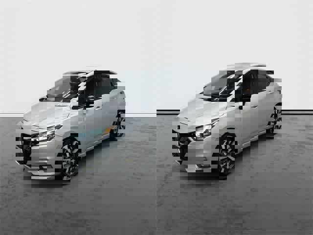 Used 2020 Nissan Versa SR image 8