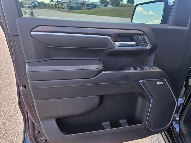Used 2023 GMC Sierra 1500 SLT w/ SLT Premium Plus Package AWD/4WD image 10