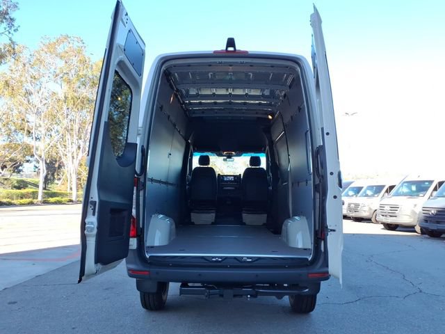 New 2026 Mercedes-Benz Sprinter 2500 image 21