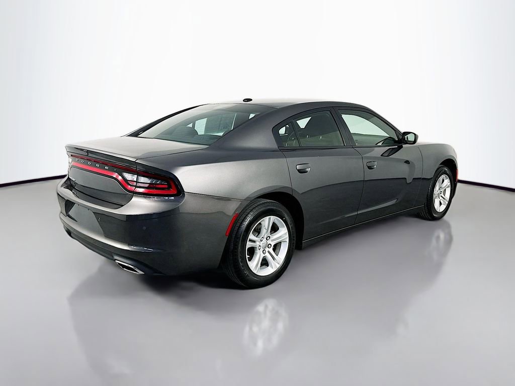 Used 2022 Dodge Charger SXT RWD image 7
